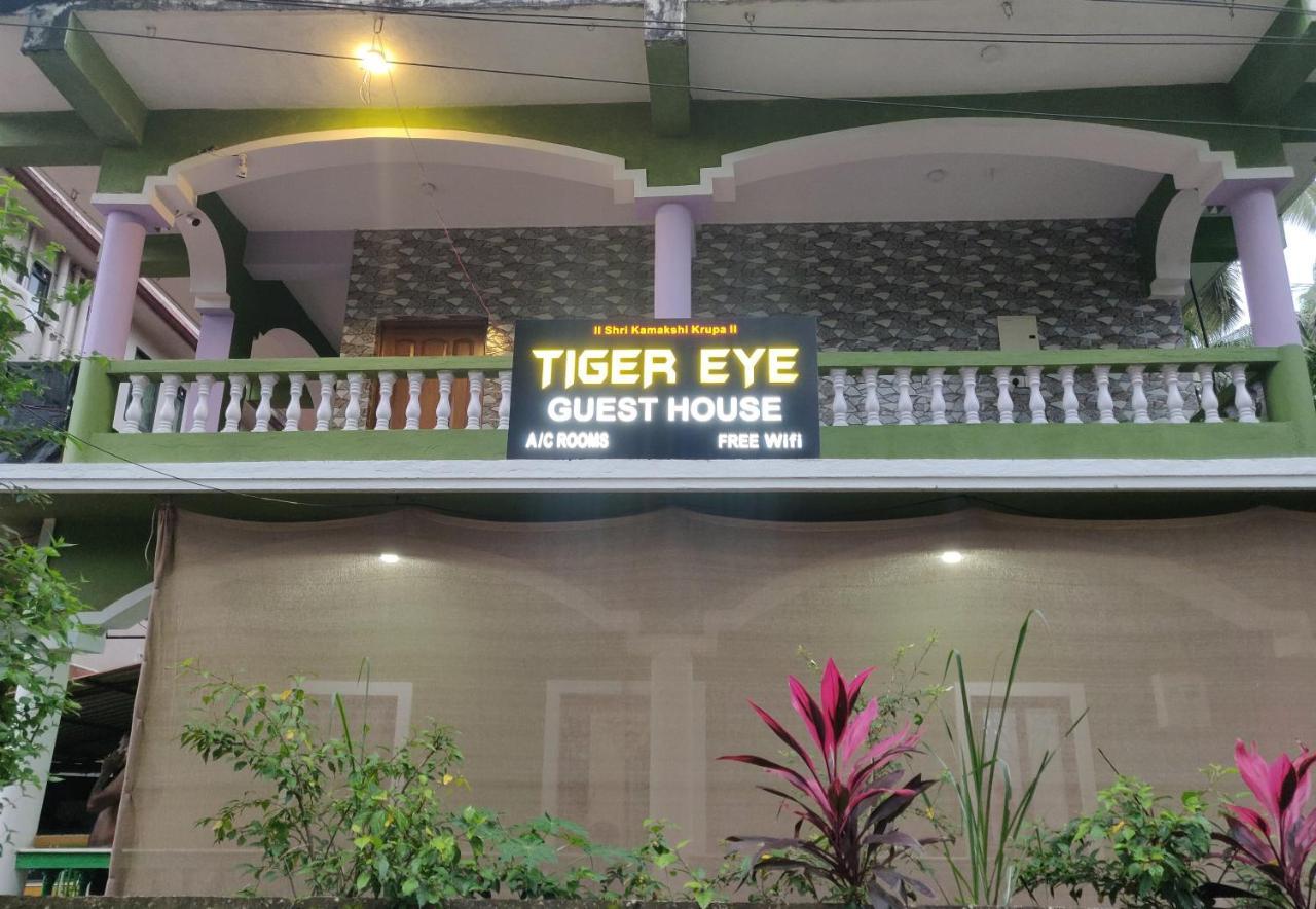 Tiger Eye Guest House Calangute Bagian luar foto