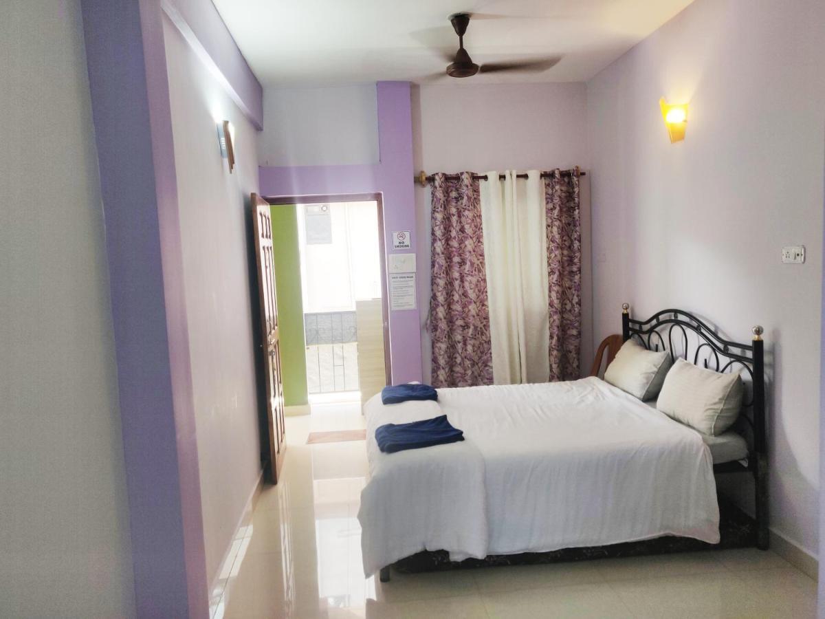 Tiger Eye Guest House Calangute Bagian luar foto