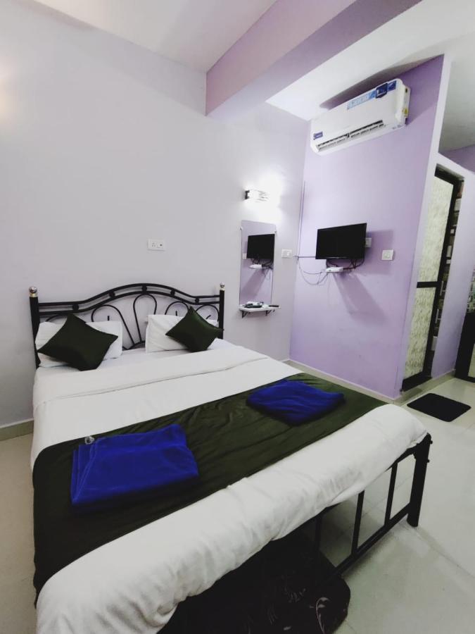 Tiger Eye Guest House Calangute Bagian luar foto