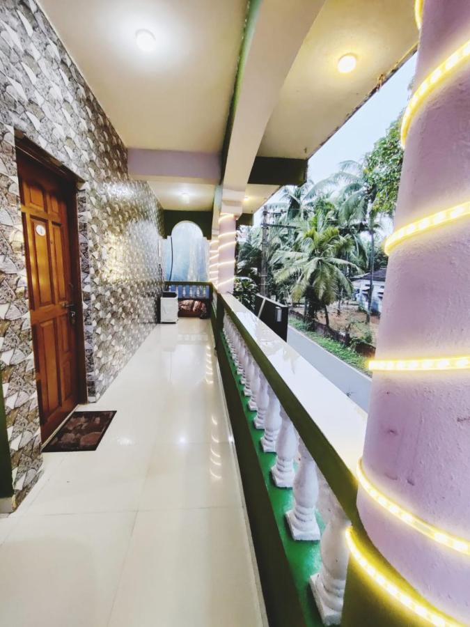 Tiger Eye Guest House Calangute Bagian luar foto